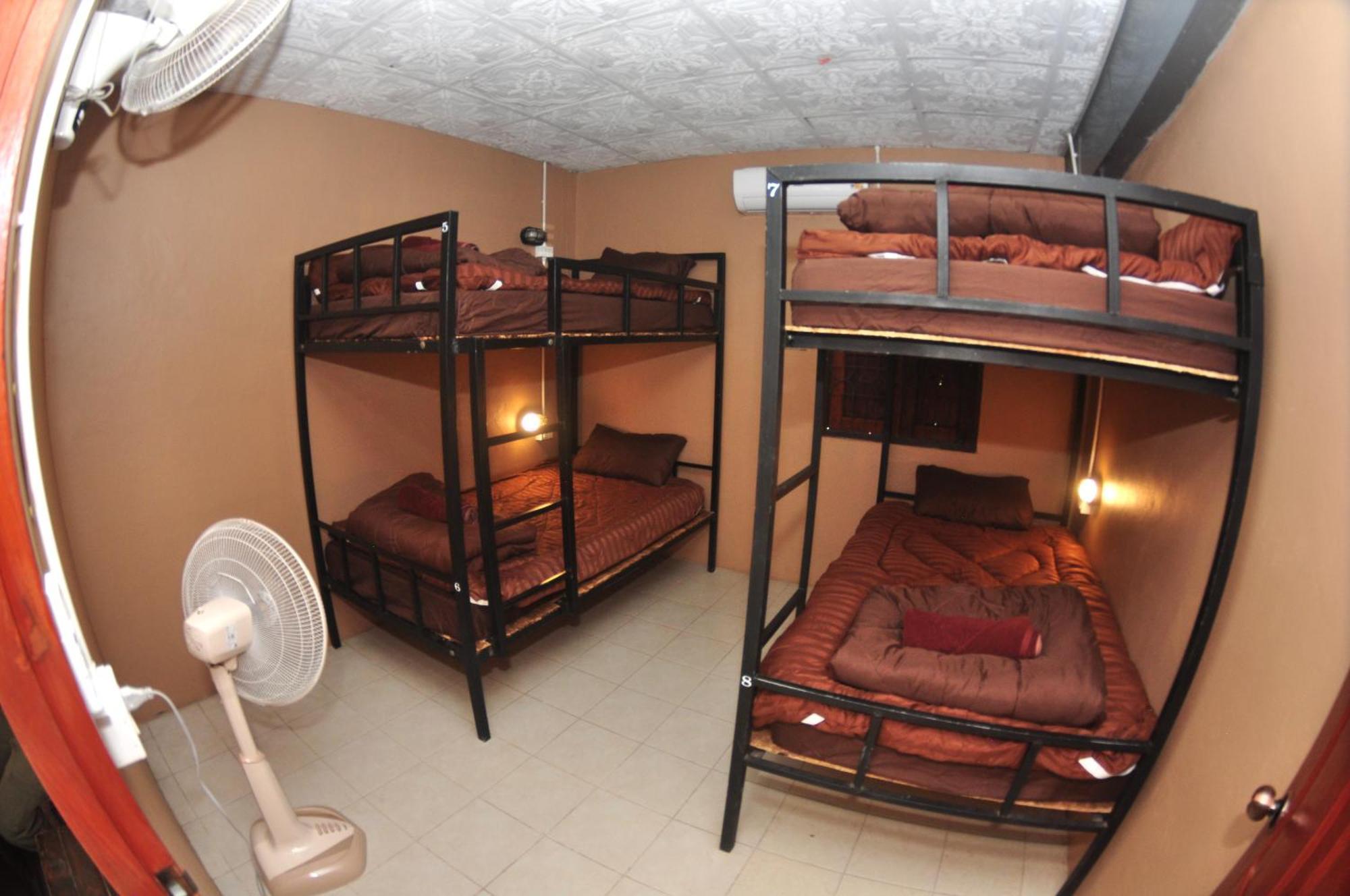 Sharky'S Hostel 빠이 외부 사진